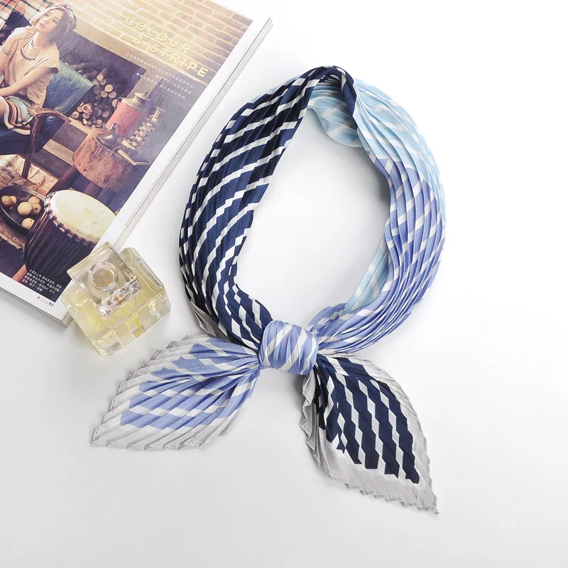 Маленький плиссированный квадратный шарф 55*55 см платок из мятого шелка с принтом