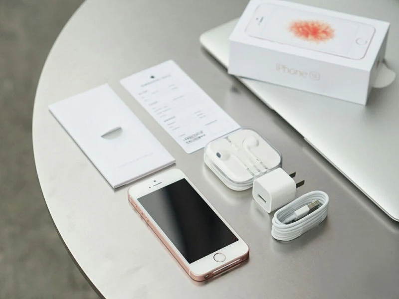 Б/у разблокированный Apple iPhone SE, определение отпечатка пальца двухъядерный 4 аппарат не привязан к оператору сотовой связи смартфон 2 Гб Оперативная память 16 Гб/64/128 ГБ Встроенная память за счет сканера отпечатков пальцев мобильного телефона