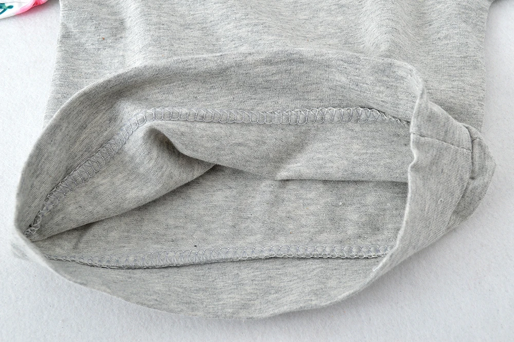 Комплект одежды для новорожденных из 2 предметов: топ с капюшоном + длинные