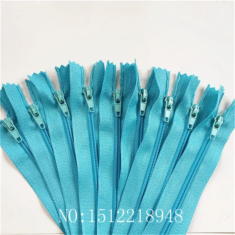 

10pcs ( 14 Inch ) 35cm Sky Blue Nylon Coil Zippers Tailor Sewer Craft Crafter's &FGDQRS #3 Closed End