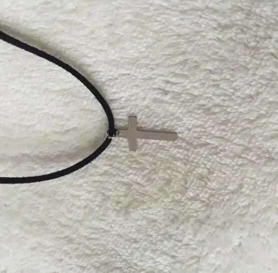 n259 2018 hot sale Fashion Punk Velvet Leather rope Necklaces Simple cross frame Jewelry Clavicle Necklace | Украшения и
