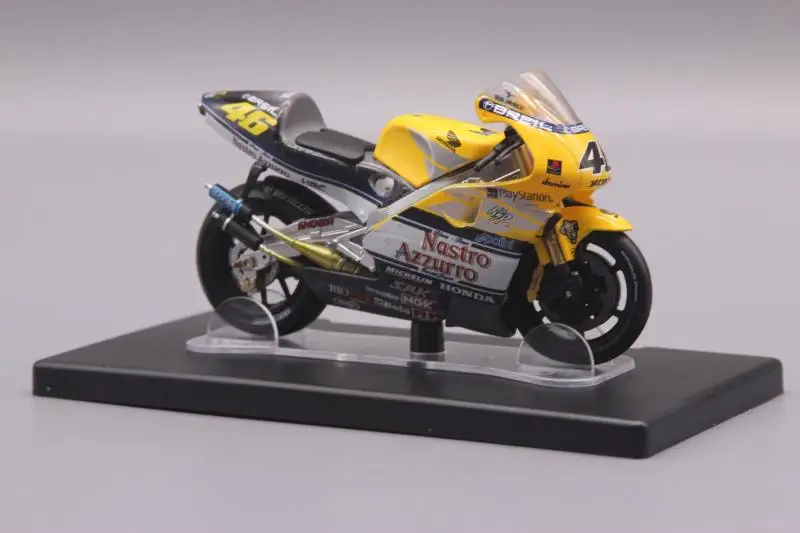 Leo 1:18 Honda NSR 500 2000 модель мотоцикла из сплава литая под давлением металлическая игрушка подарок на день рождения для детей мальчика