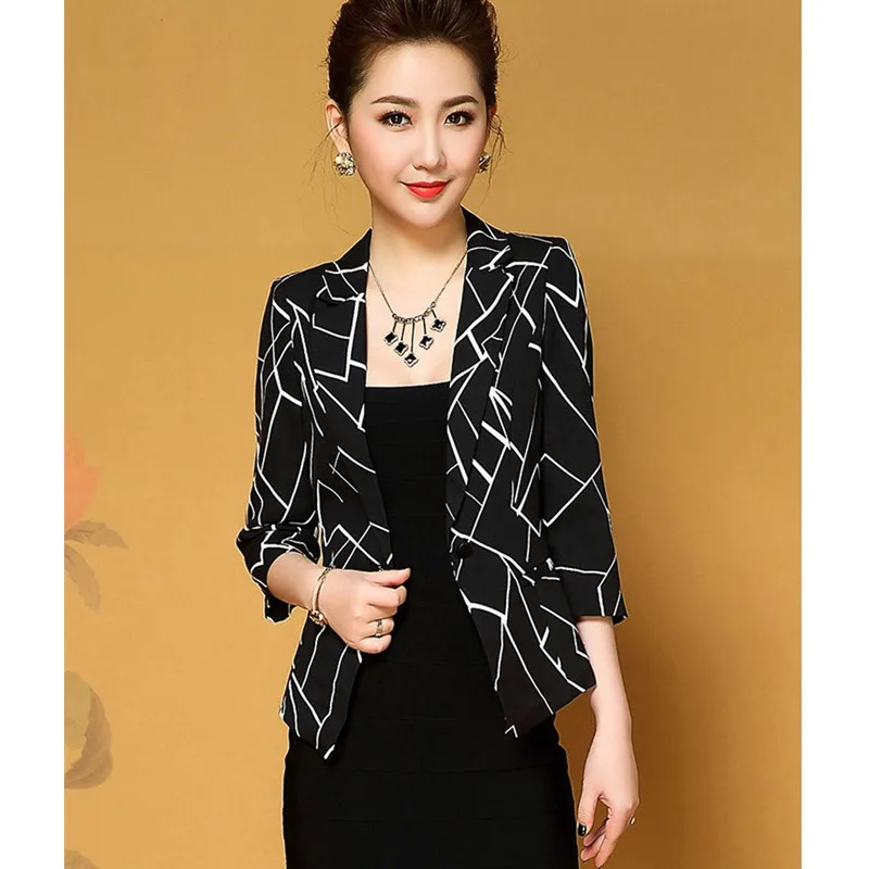 Весенний костюм женский Блейзер новинка 2019 облегающий маленький блейзер с