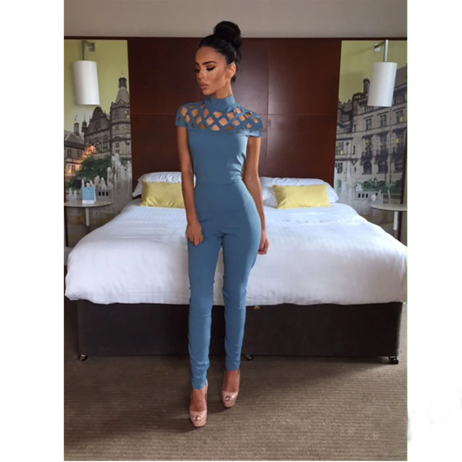 Сексуальные черные боди комбинезон женский с короткими рукавами ажурные