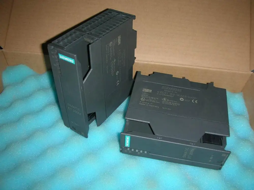 

1 шт., SIEMENS 153-1AA03-0XB0 /6ES7153-1AA03-0XB0 6ES7
