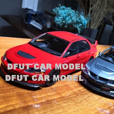 1:18 сплав Lancer EVO 8 MR FQ-400 модель автомобиля Детские игрушечные машинки оригинальные авторизованные подлинные детские игрушки - Цвет: 3