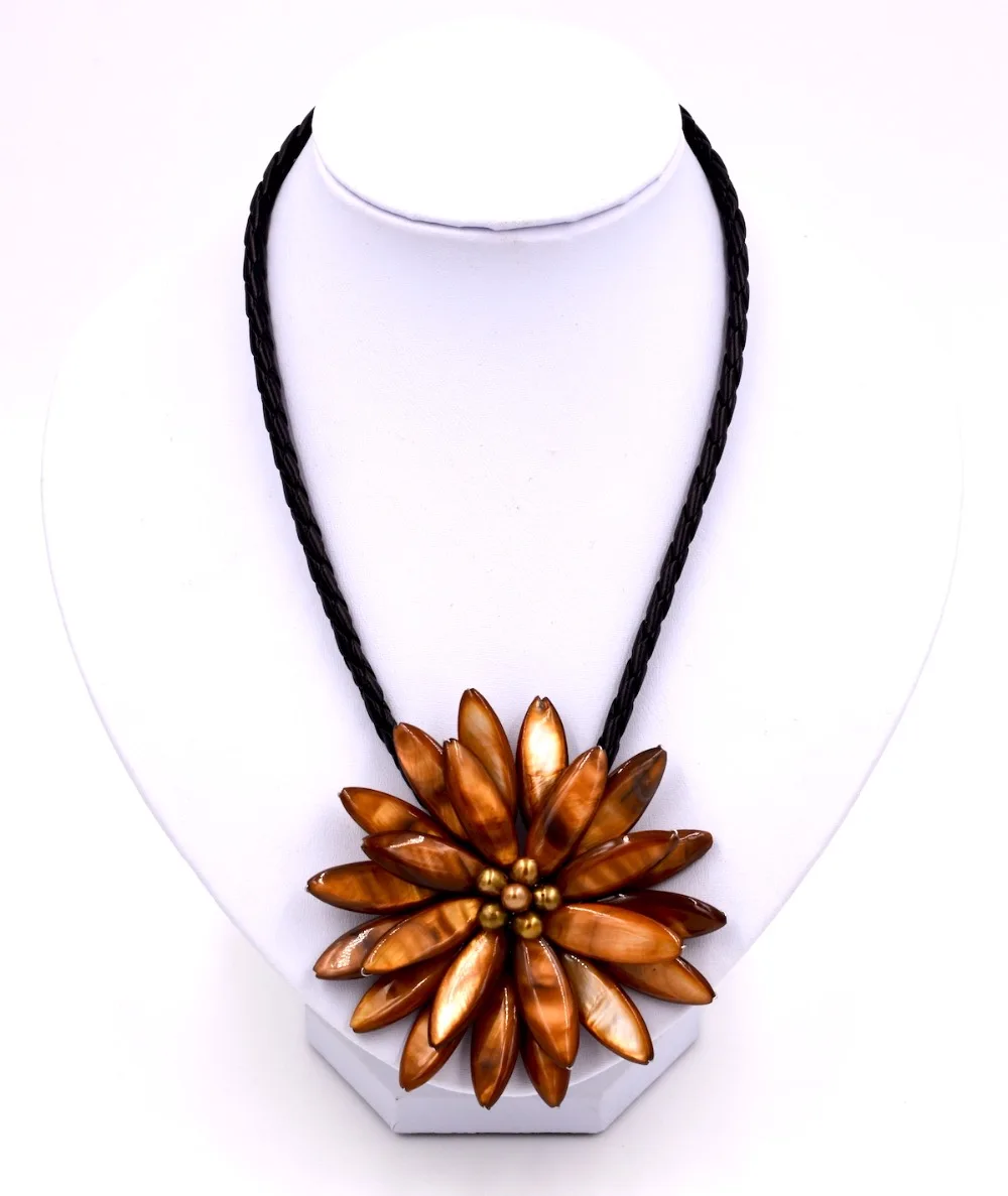 Мода AAA ручная работа пресноводный жемчуг коричневого моря оболочка цветок