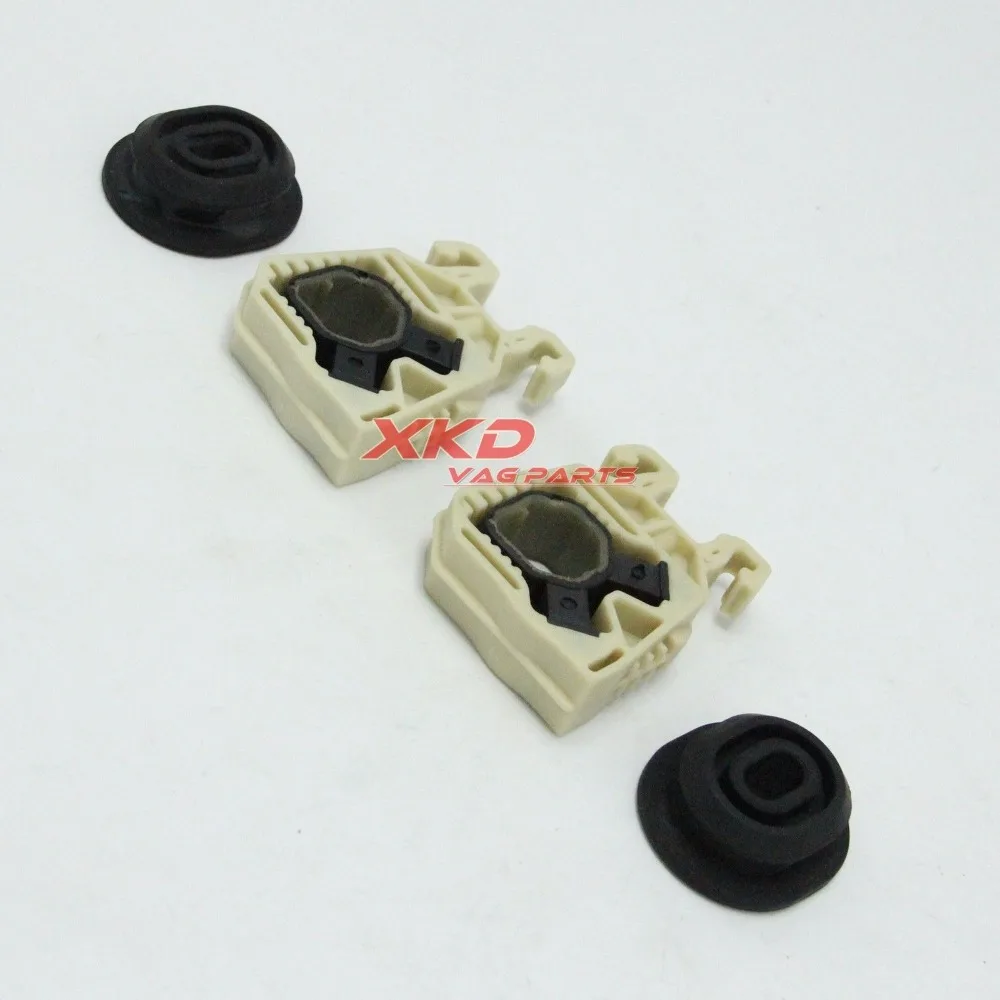 Нижний и верхний кронштейн радиатора в комплекте для женской модели Golf R32 женский