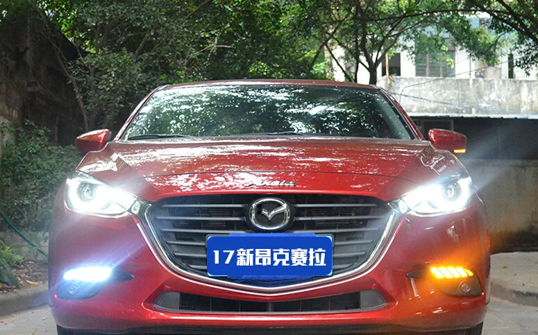 Движущегося сигнала! Для Mazda 3 Axela светодиодный DRL Дневной ходовой светильник Дневной светильник s Желтый сигнальный светильник автомобильный-стильный светильник s