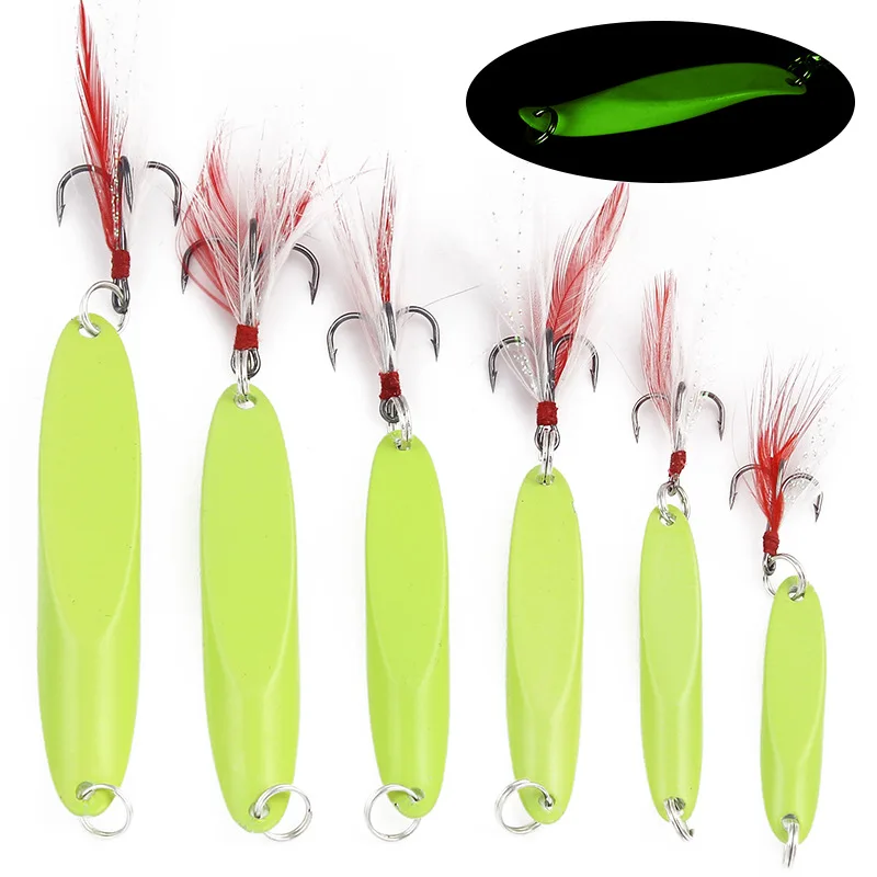

1 PCS Metal Pinwheel Fishing Lure Hard Lure Glitter Noise Baubles With Feather High Hook Glowing Beveled Night Sequins Tackle