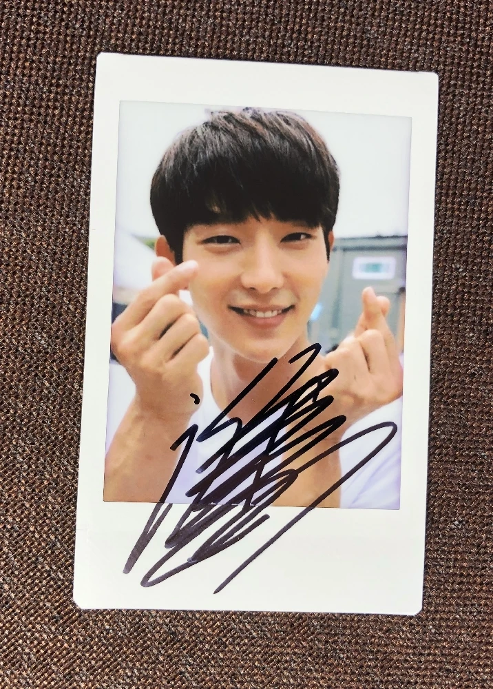 Ручная работа LEE JOON GI autographed Polaroid 3 дюйма K POP 5 версий 69C|Открытки и приглашения| |