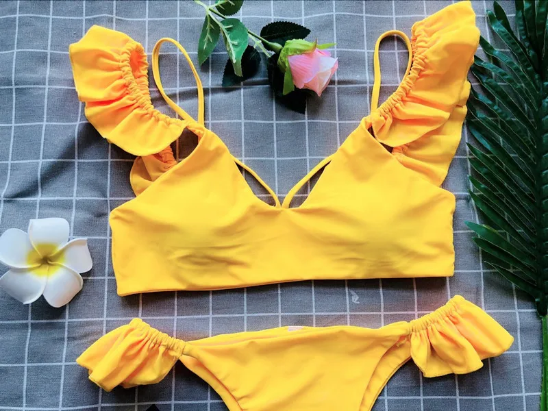 2018 New Sexy Women Swimsuit Push Up Swimwear Bandage Halter Brazilian Bikini Set Ruffle Top Bottom Solid Bathing Suit Beachwear |