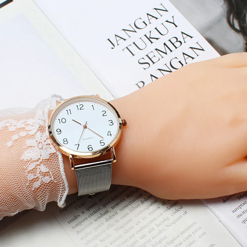 Любителей наручные часы Простой деловой стиль модный стальной полосы парные