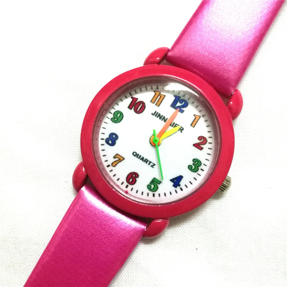 Детские кварцевые наручные часы с героями мультфильмов красивые детские модные