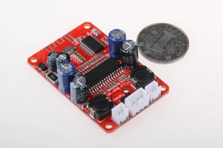 Bluetooth ресивер стерео цифровой усилитель мощности динамик 15 Вт для 12 В 24