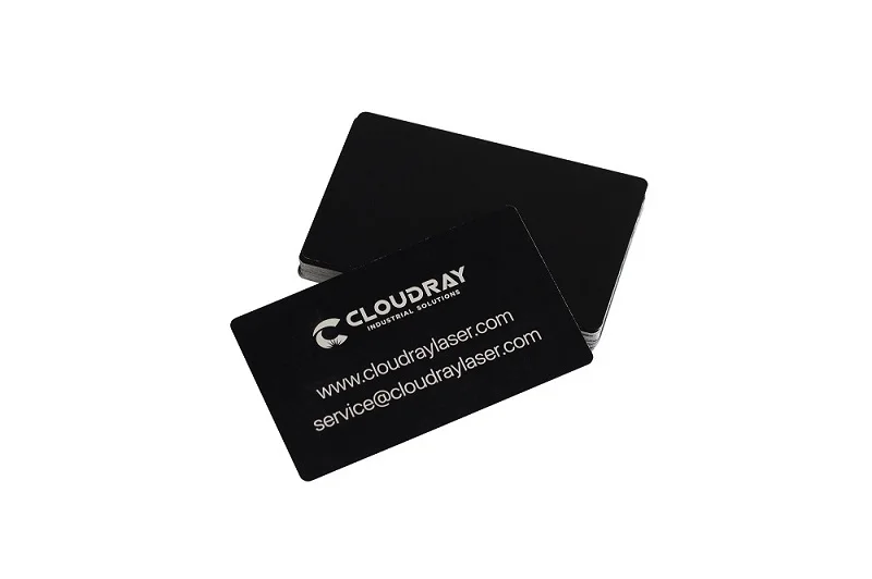 

Визитные карточки из алюминиевого сплава Ultrarayc