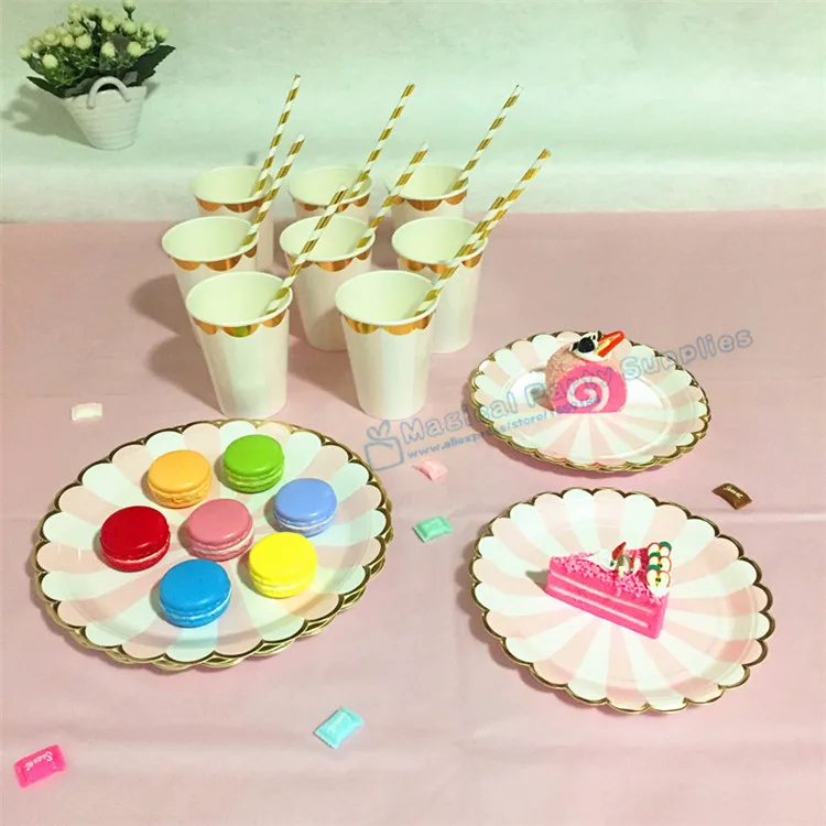 Набор из 16 румян розовые и золотые бумажные стаканчики волнистая фольга тарелки
