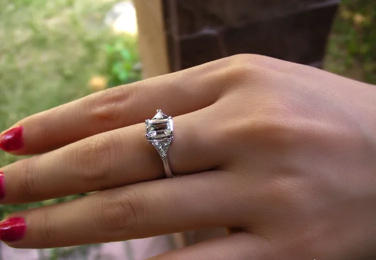 3 камня Ювелирные изделия 14K белое золото 3Ct синтетический Изумрудный алмаз