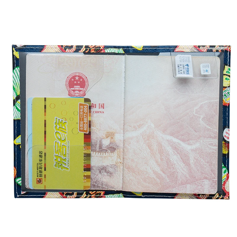 Обложка для паспорта из ПУ кожи с цветными летящими бабочками|Держатели карт и