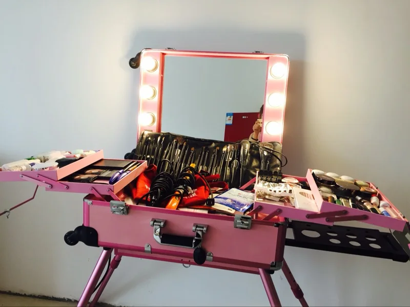 Вращающийся студийный косметический чехол для макияжа с светильник почкой