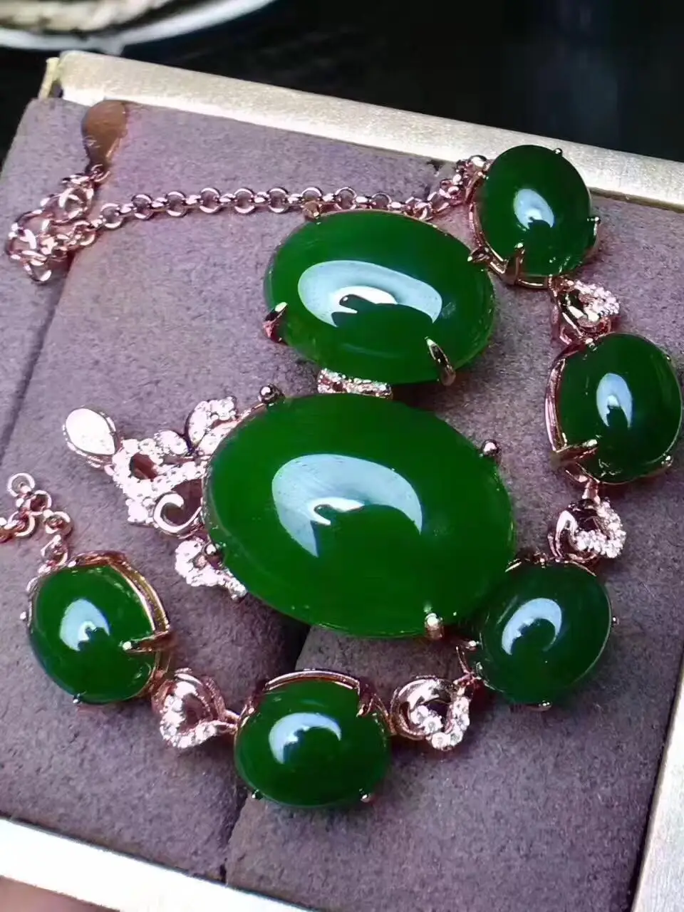 Кольцо с подвеской из натуральной яшмы браслет тремя костюмами серебра 925 пробы