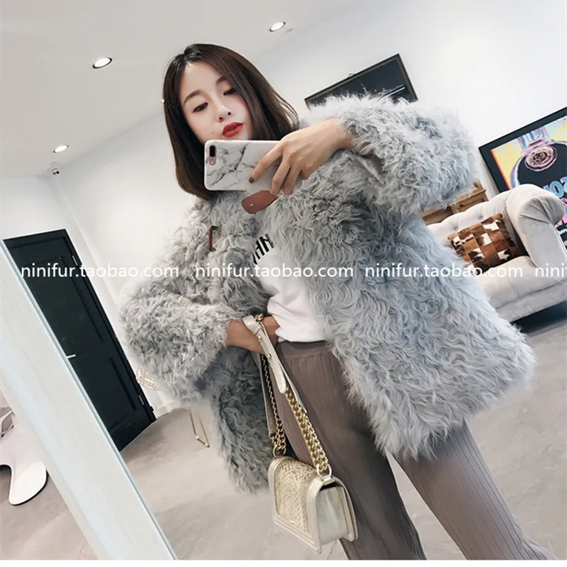 Женское пальто из овечьей шерсти Карачаево натурального меха ягненка теплая