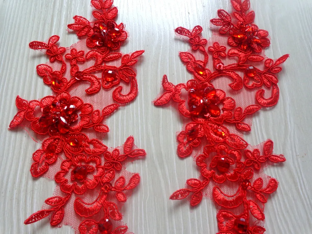 Ручная пришивка с отделкой кристаллами нашивки аппликация из красного кружева