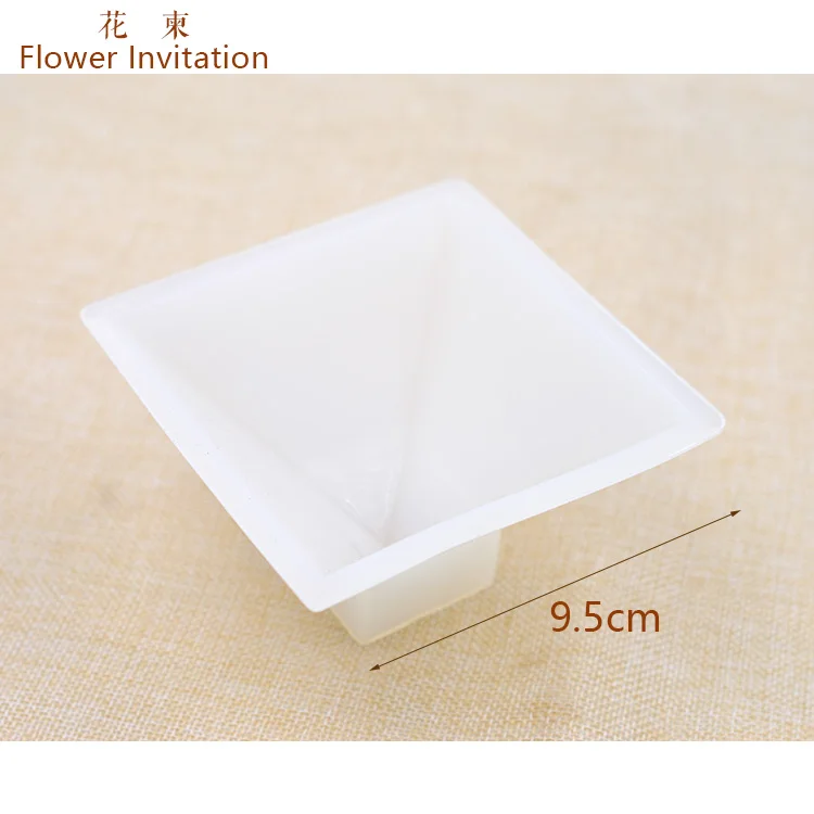 Pyramid Mold 9.5cm Цветок приглашение форма в виде пирамиды_ DIY ручной работы силиконовая форма для кубиков четыре стороны пирамиды энергии формочка «Башня» смолы формы для ювелирных изделий - Цвет: Pyramid Mold 9.5cm