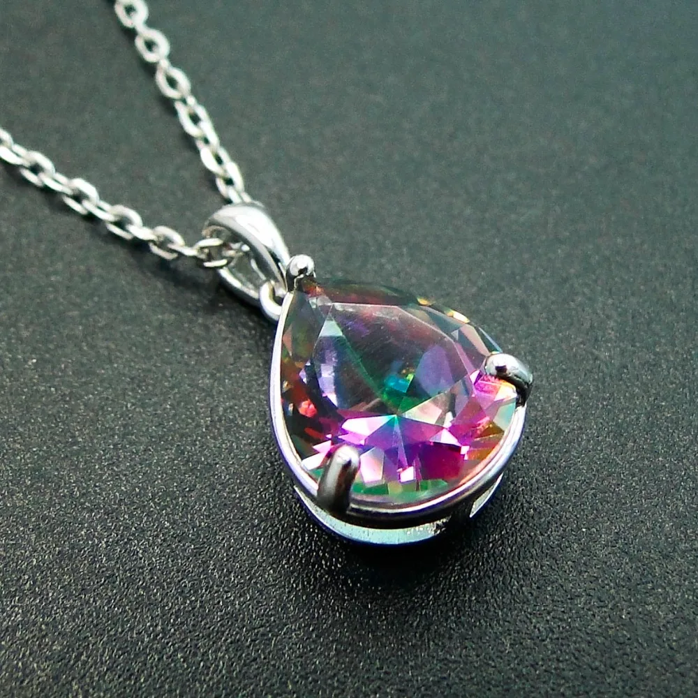 Женский кулон с Мистик-топазом из серебра 925 пробы 9 х11 мм
