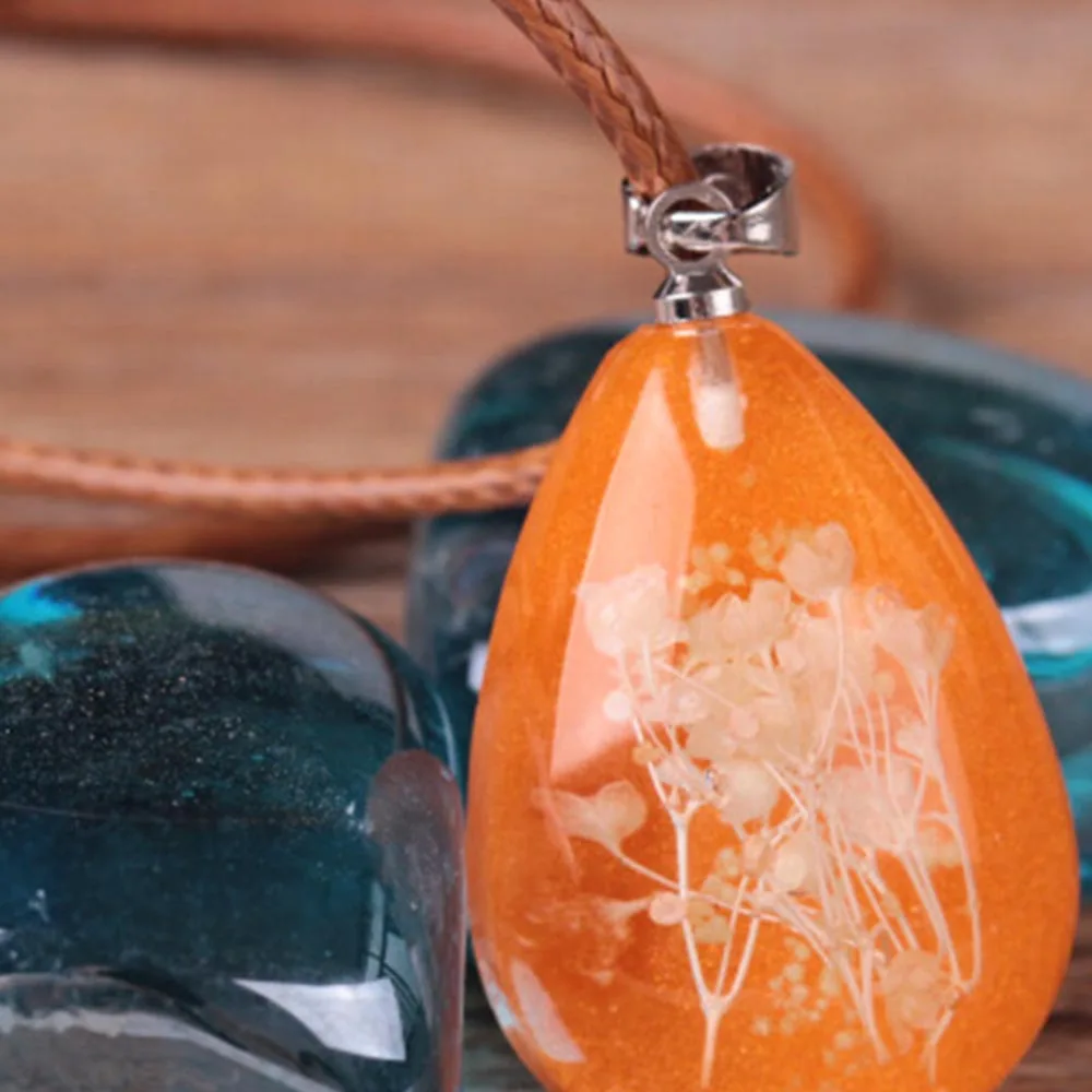 Оригинальные ожерелья и подвески ручной работы из натурального Гипсофилы с