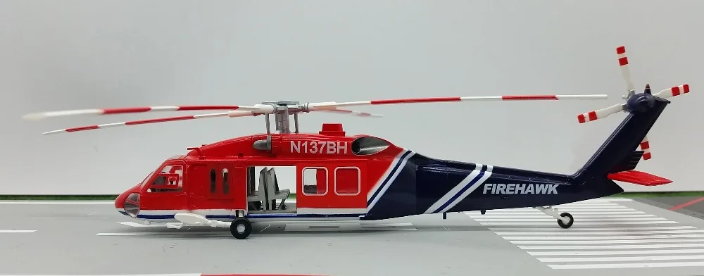 1:72 U.S. 37019 модель вертолета Firehawk трубач готовый продукт Коллекционная | Игрушки и
