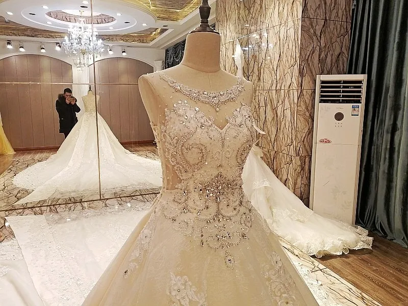 LS86984 свадебное платье с кружевомроскошные свадебные платья вышитые бисером