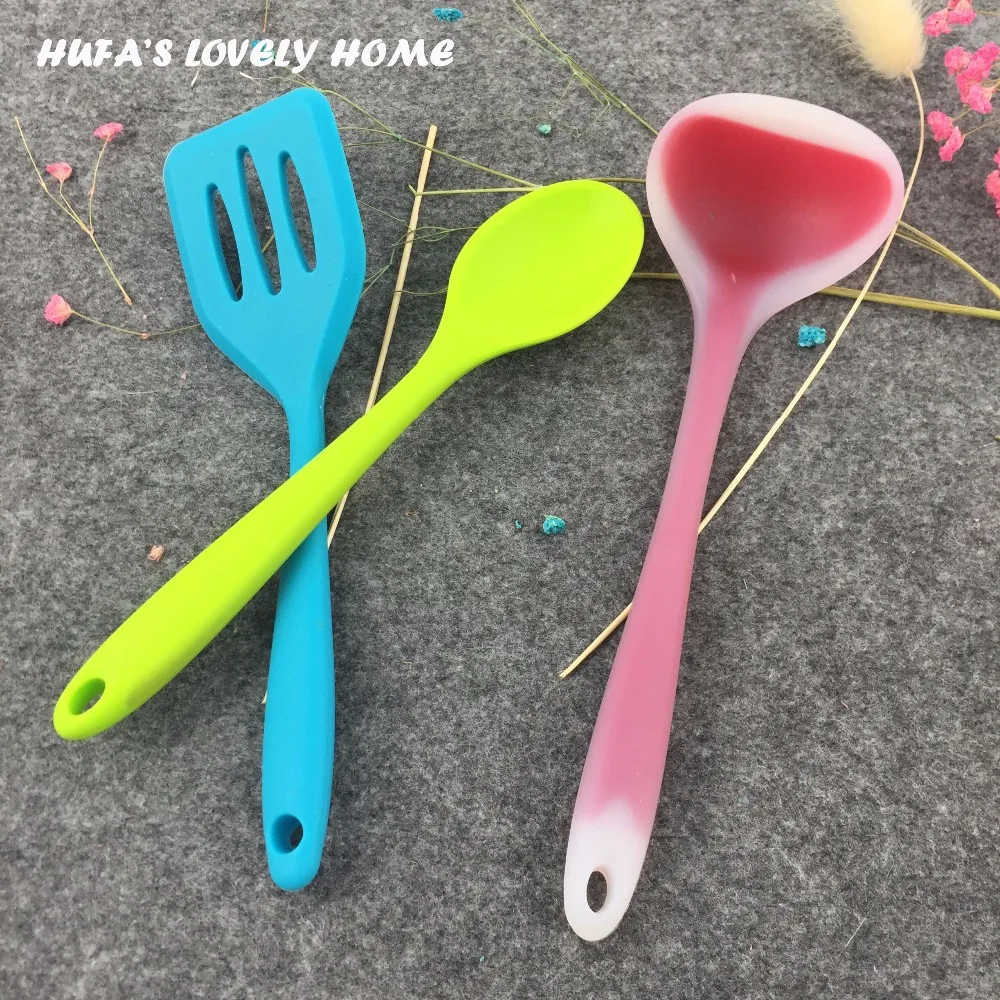 3 шт. антипригарным силиконовые щелевые Лопатки для переворачивания горшок