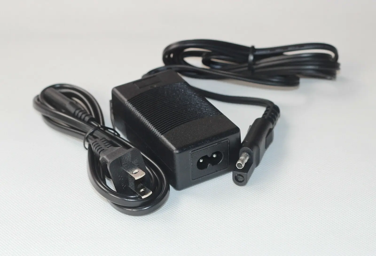 

NEW TOPCON GPS charger Adapter for Topcon GPS HiPer or HiPer Lite wired to SAE 2-pin connector
