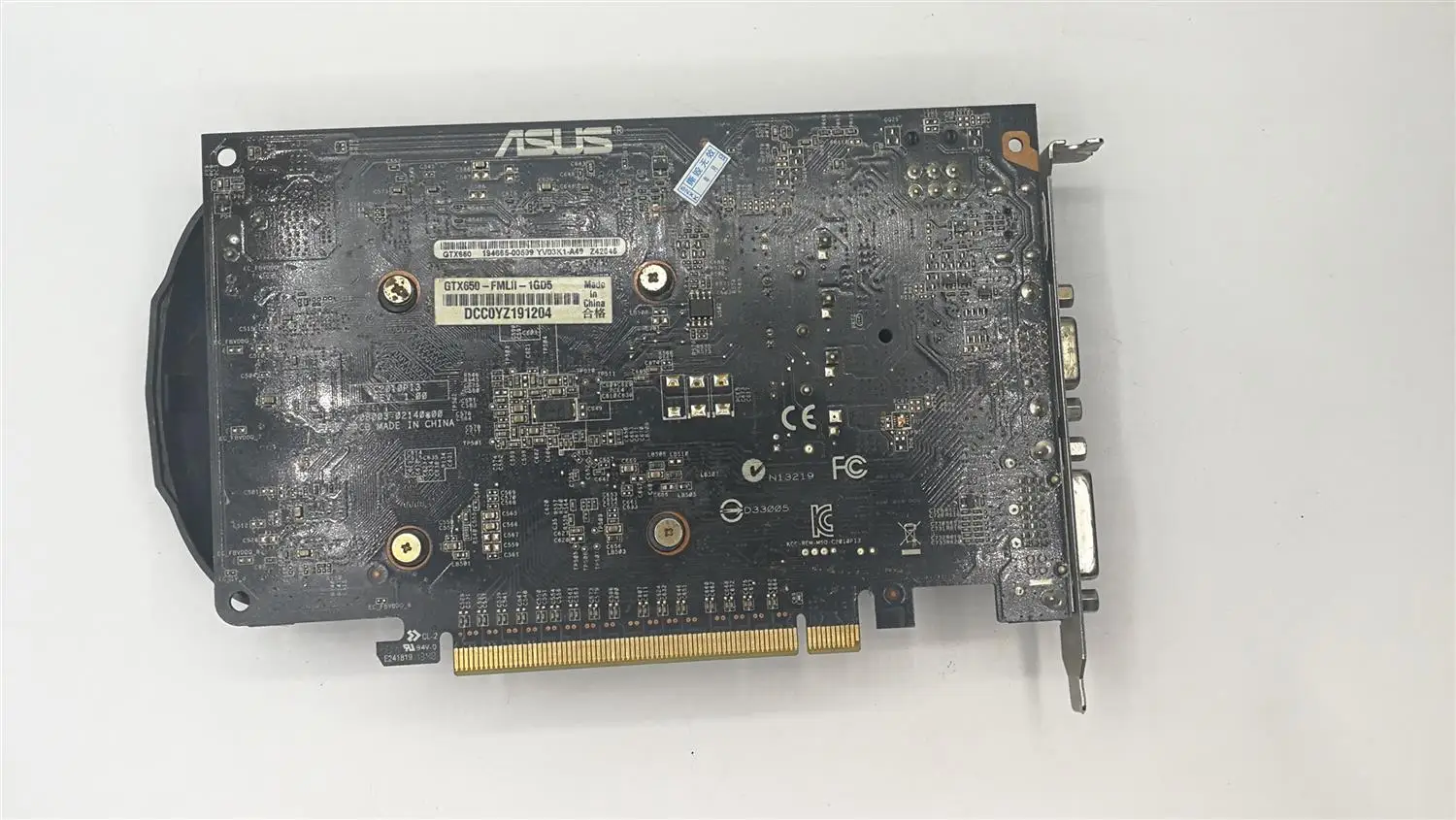 Б/у 2 шт./лот Видеокарта ASUS GTX 650 GPU 1 ГБ GDDR5 бит VGA-карта для игровых ПК nVIDIA мощнее чем
