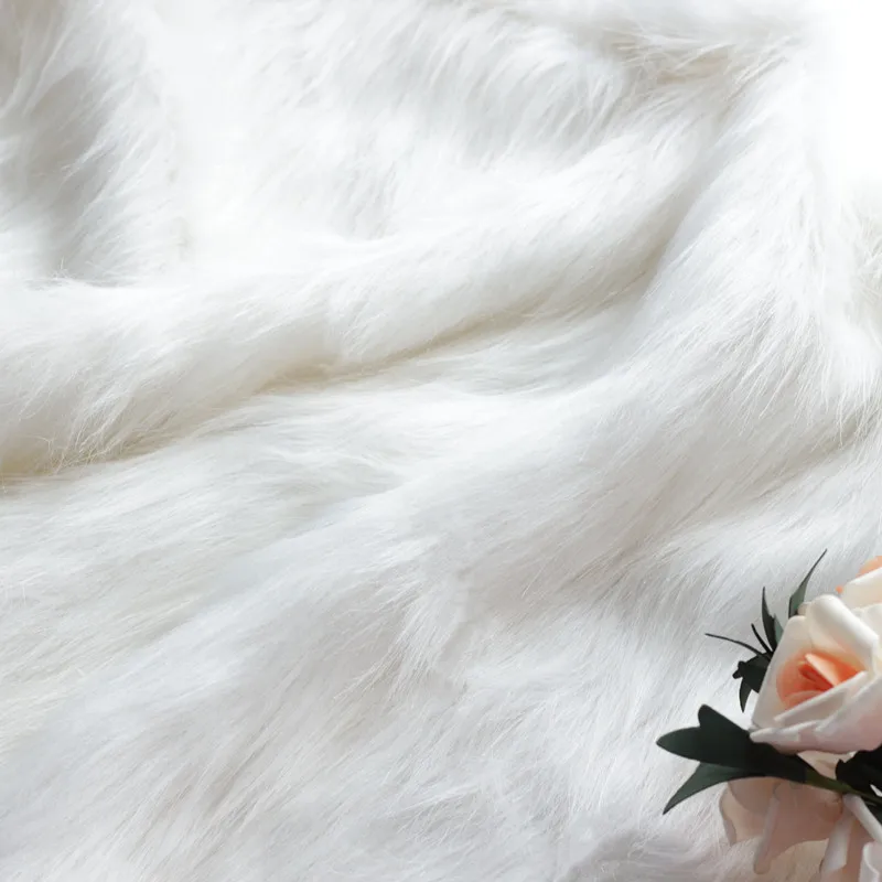 Длинный ворс 7 см серый и белый материал из искусственного меха для игрушечной