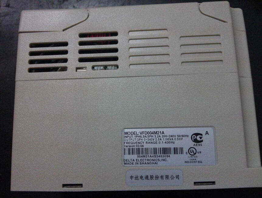 Дельта инвертор VFD привода VFD004M21A однофазный 220 В и выход 3ph 0 ~ 240 0.4kW 0.5HP 0.1 400 Гц |