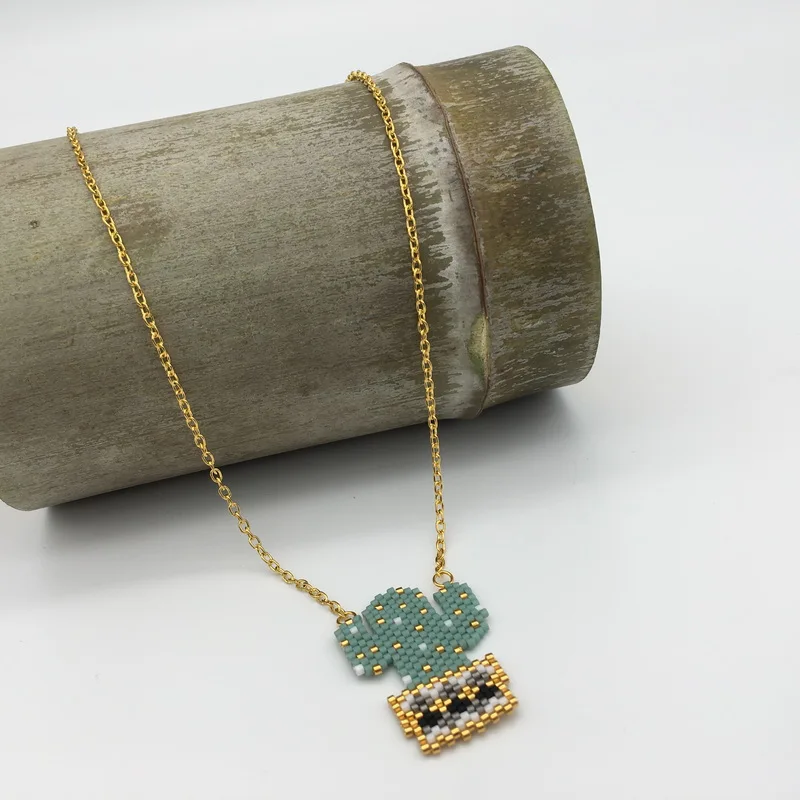 Ожерелье с кактусами женское зеленое ожерелье кулоном Миюки из бисера