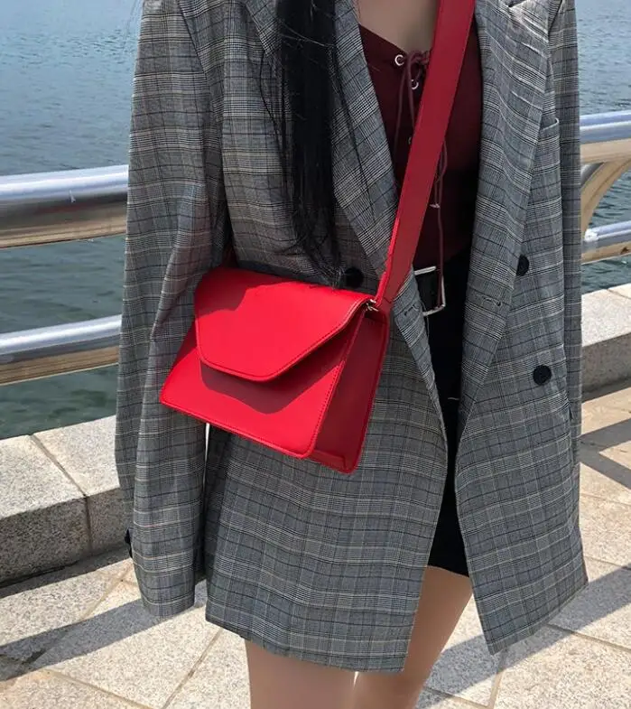 Женская маленькая сумка из ПУ кожи летняя через плечо винтажная мессенджер для