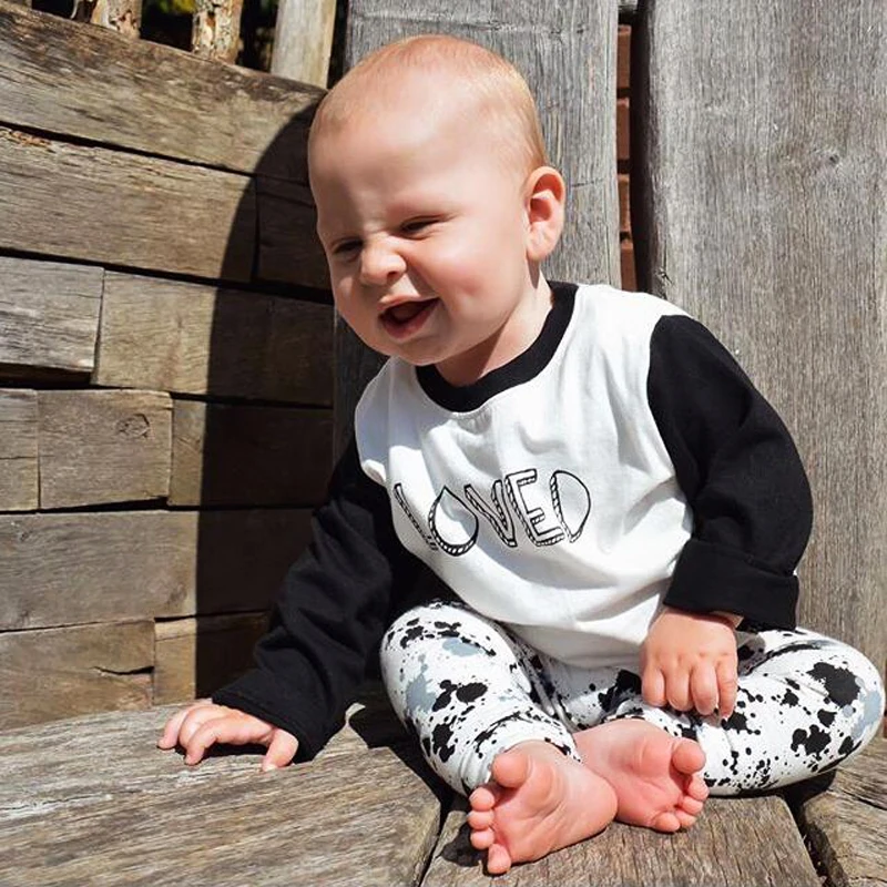 Retail 2017 Brand Letter Print Kids Clothes Sets Baby Boy T-shirt + Pants Clothing Newborn Cotton Sport Suits DS40 |