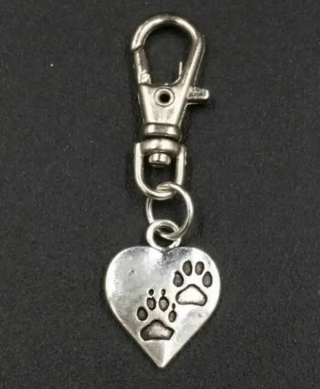 Кошка собачья лапа и сердце я люблю свою собаку лучший друг вращающиеся брелки