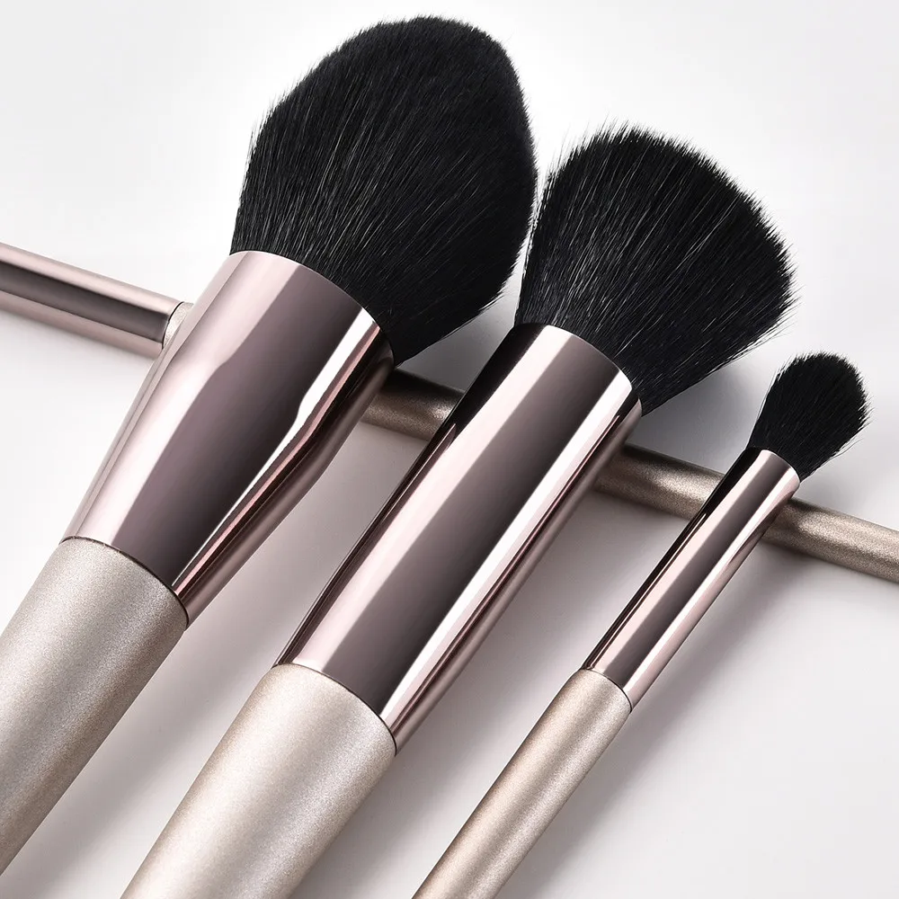 2018 New 10PCS Wooden Foundation Cosmetic Eyebrow Eyeshadow Brush Makeup Sets Tools | Красота и здоровье