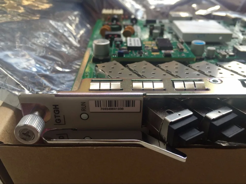 Новое поступление оригинальный 16 портов GPON OLT карта GTGH для C300 C320 с C + SFP модулей |