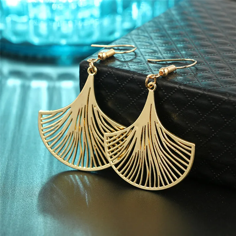 Vintage Big Plant Leaf Pendant Earring Jewelry Hollow Out Ginkgo Biloba Popular Gold Gift For Women | Украшения и аксессуары