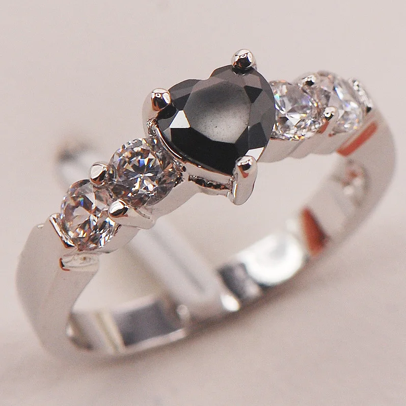 

Кольцо из серебра 925 пробы с черным ониксом, размеры 5, 6, 7, 8, 9, F668
