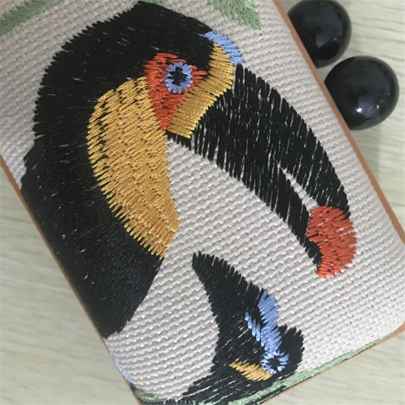 Parrot embroidery Design Messenger Bag Fashion Wood Style Women's Party Clutch Bag Chains Purse Ladies Mini Shoulder Bag Flap