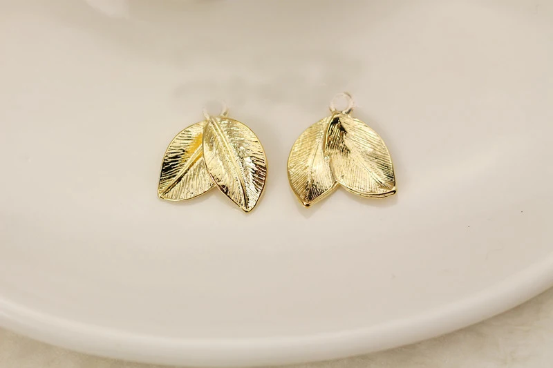DIY european Fashion charm gifts Small leaves metal charms for jewelry making Pendant floating Key Chains as Accessories | Украшения и