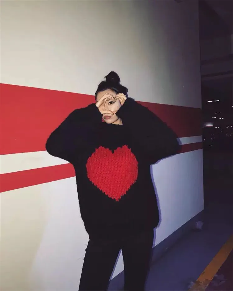 2019 autumn and winter new fashion pure hand-woven peach heart color thick needle lantern sleeve sweater | Женская одежда