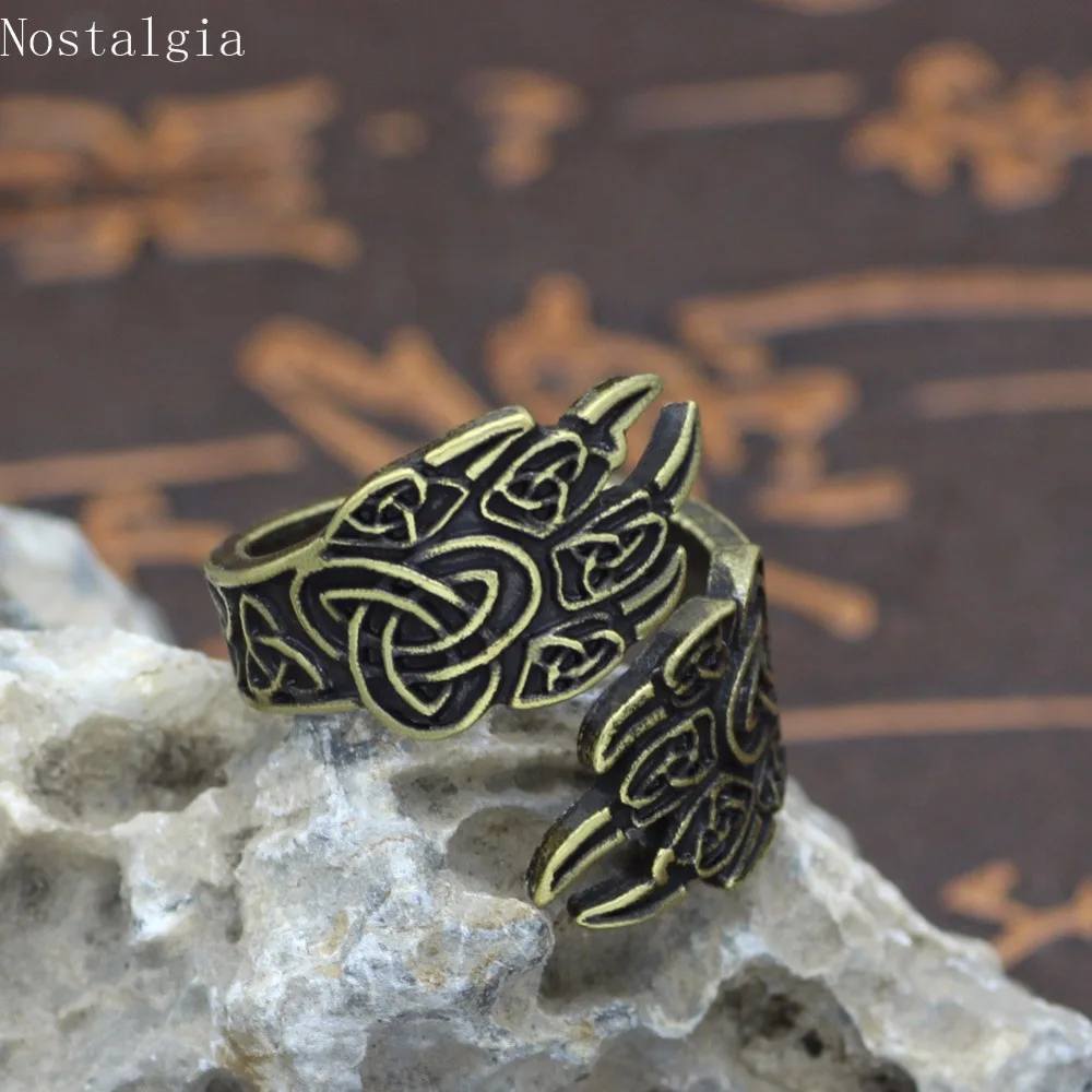 Ностальгия Викинг медведь лапа коготь Велес защита символ славянские животные