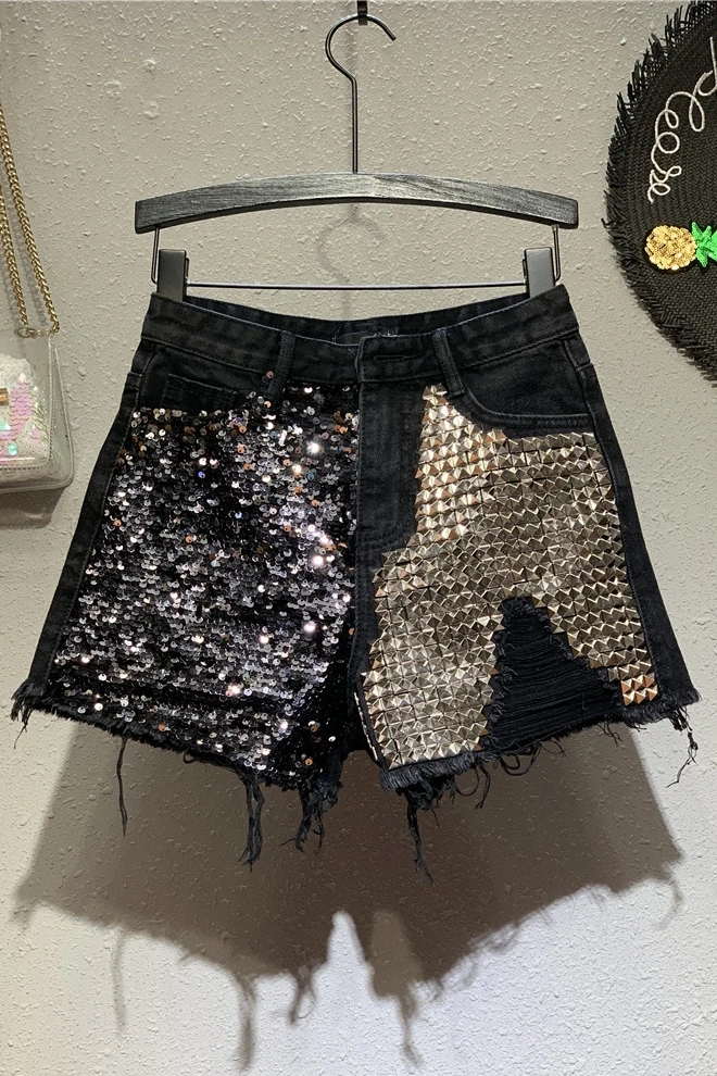 

2019 Shorts Straight Washed Zippers Pockets Button Rivet Sequined Mid Waist Jeans Woman Punk Style Regular Softener Cotton